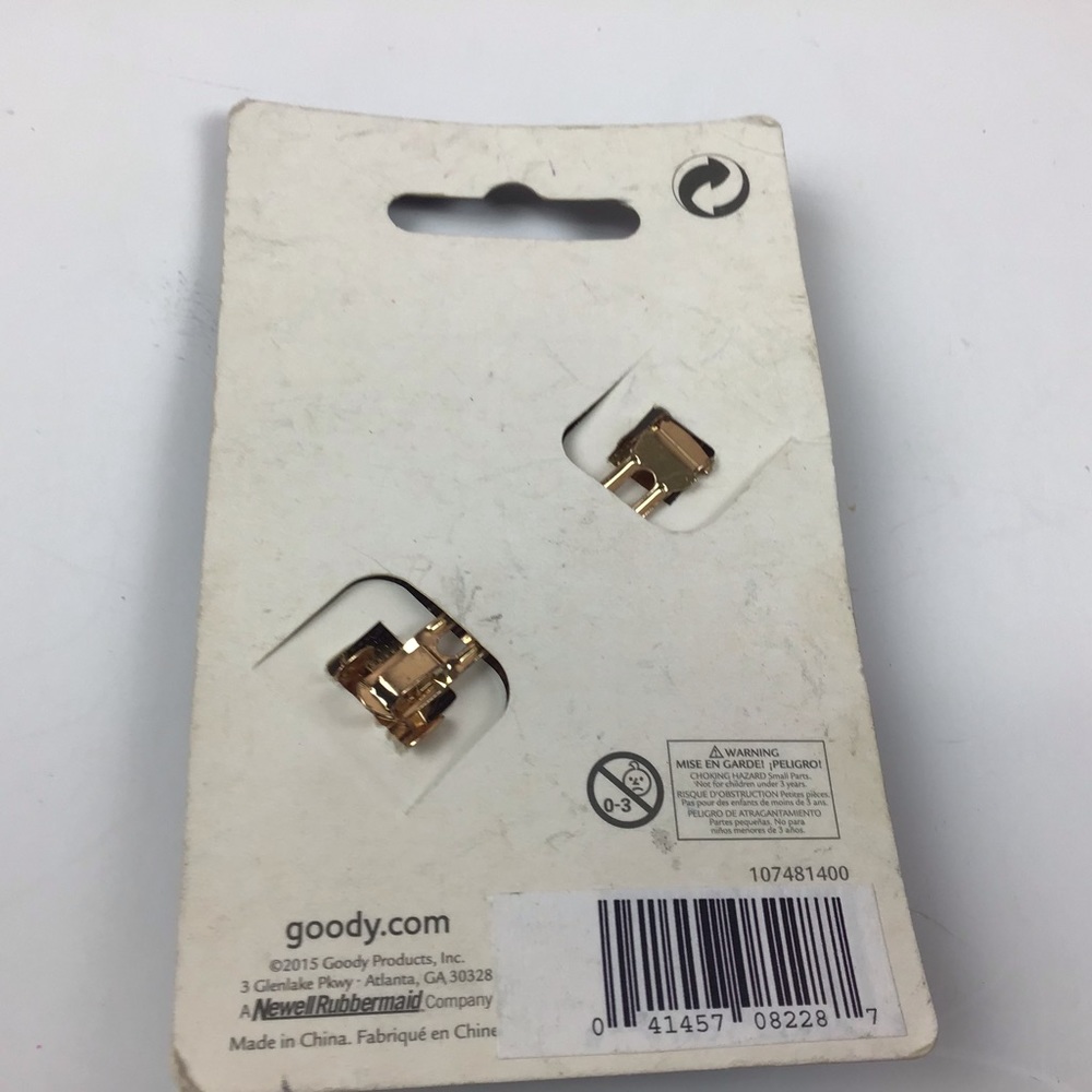 Women’s Goody 1 piece Fashion Now Barrette in Gold with Diamondlike Accent - Picture 2 of 2
